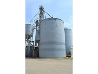 Property photo 7 - Grain Location Real Estate Auction - Monroeville, Indiana